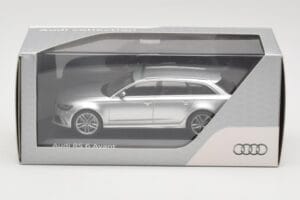 Audi RS6 C7 Avant Prisma Silver Minichamps 1:43 5011216213 Метал — снимка 4 от 4
