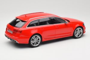 Audi RS6 C7 Avant Червен Minichamps 1:18 110012011 Метал — снимка 3 от 8