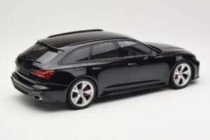Audi RS6 C8 Avant Black Metallic Minichamps 1:18 155018014 Метал — снимка 2 от 6