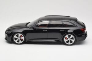Audi RS6 C8 Avant Black Metallic Minichamps 1:18 155018014 Метал — снимка 3 от 6