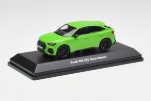 Audi RSQ3 F3 Sportback Зелен Minichamps 1:43 5012013631 Метал — снимка 2 от 4