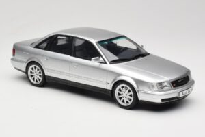 Audi S4 C4 4.2 V8 Crystal Silver Otto 1:18 OT464 Смола — снимка 4 от 6