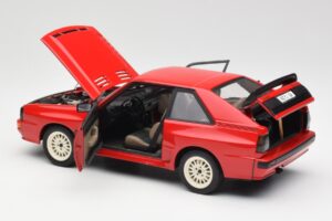 Audi Sport Quattro Червен Дилърско Издание AUTOart 1:18 5030400205 Метал — снимка 5 от 8