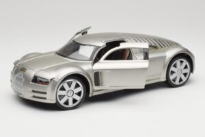 Audi Rosemeyer Сребрист Maisto 1:18 31625 Метал — снимка 2 от 8