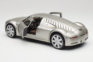 Audi Rosemeyer Сребрист Maisto 1:18 31625 Метал — снимка 5 от 8