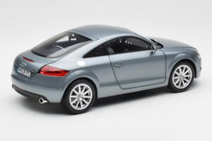 Audi TT 8J Condor Сив Minichamps 1:18 5010500415 Метал — снимка 3 от 8