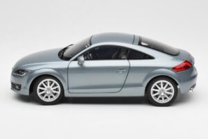 Audi TT 8J Condor Сив Minichamps 1:18 5010500415 Метал — снимка 4 от 8