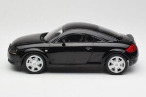 Audi TT 8N Черен Minichamps 1:18 155017021 Метал — снимка 3 от 6