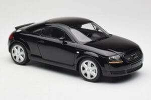 Audi TT 8N Черен Minichamps 1:18 155017021 Метал — снимка 4 от 6