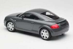 Audi TT 8N Coupe Grey Metallic Minichamps 1:18 155017020 Метал — снимка 5 от 6