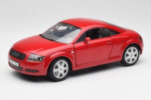 Audi TT 8N Coupe Червен Revell 1:18 89909092 Метал