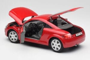 Audi TT 8N Coupe Червен Revell 1:18 89909092 Метал — снимка 5 от 8