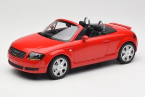 Audi TT 8N Roadster Червен Minichamps 1:18 155017032 Метал