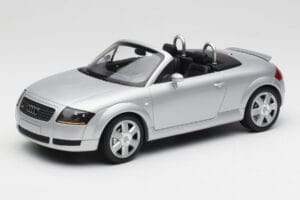 Audi TT 8N Roadster Silver Metallic Minichamps 1:18 155017031 Метал