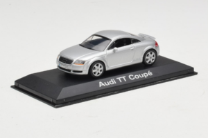 Audi TT 8N Сребрист Minichamps 1:43 5019800423 Метал — снимка 2 от 5