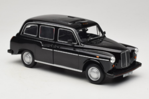 Austin FX4 London Taxi Черен Minichamps 1:18 180136000 Метал — снимка 6 от 8
