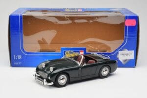 Austin-Healey Sprite Leaf Green Revell 1:18 08837 Метал — снимка 8 от 8