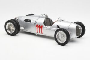 Auto Union Type C #111 H. Stuck Schauinsland Hillclimb Germany 1937 CMC 1:18 M-162 Метал — снимка 4 от 6