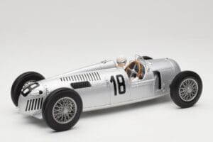 Auto Union Typ C #18 B. Rosemeyer Internationales Eifelrennen Nürburgring Winner 1936 Minichamps 1:18 155361018 Метал — снимка 2 от 6