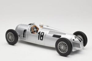 Auto Union Typ C #18 B. Rosemeyer Internationales Eifelrennen Nürburgring Winner 1936 Minichamps 1:18 155361018 Метал — снимка 5 от 6