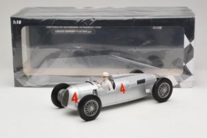 Auto Union Typ C #4 A. Varzi 2nd Place Monaco GP 1936 Minichamps 1:18 155361004 Метал — снимка 6 от 6