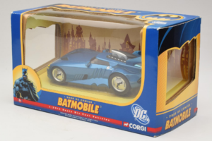 Batmobile DC Comics Corgi 1:24 77511 Метал — снимка 3 от 3