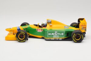 Benetton Ford B193B #5 R. Patrese 3rd Place British GP 1993 Minichamps 1:18 110930906 Метал — снимка 3 от 6