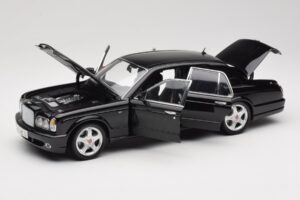 Bentley Arnage R Черен Minichamps 1:18 100139071 Метал — снимка 2 от 8