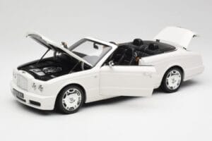 Bentley Azure Glacier White Minichamps 1:18 100139502 Метал — снимка 2 от 8