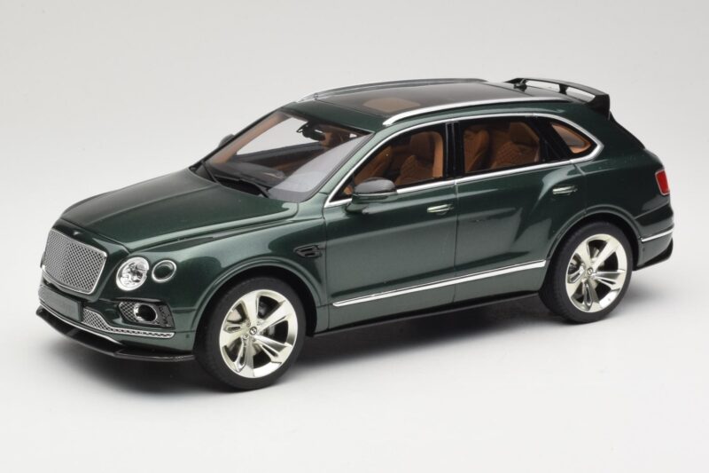 Bentley Bentayga Styling Pack Зелен GT Spirit 1:18 GT133 Смола