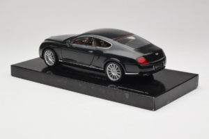 Bentley Continental GT British Racing Green Minichamps 1:18 BL570 Метал — снимка 7 от 8