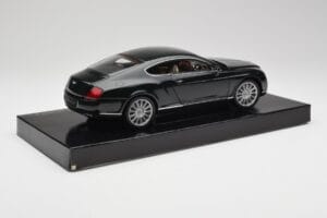 Bentley Continental GT Cumbrian Зелен Minichamps 1:18 103139623 Метал — снимка 3 от 8