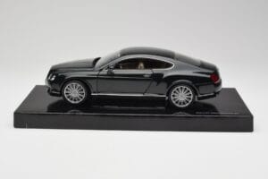 Bentley Continental GT Cumbrian Зелен Minichamps 1:18 103139623 Метал — снимка 4 от 8