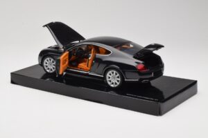 Bentley Continental GT Midnight Emerald Minichamps 1:18 BL389 Метал — снимка 5 от 8