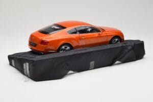 Bentley Continental GT Orange Metallic Minichamps 1:18 100139921 Метал — снимка 3 от 8