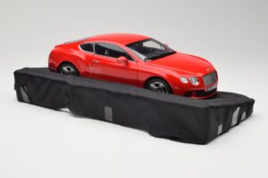 Bentley Continental GT St. James Red Minichamps 1:18 100139922 Метал — снимка 6 от 8