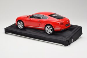Bentley Continental GT St. James Red Minichamps 1:18 100139922 Метал — снимка 7 от 8