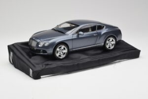 Bentley Continental GT Thunder Сив Minichamps 1:18 BL835