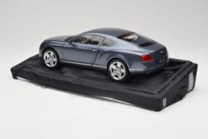 Bentley Continental GT Thunder Сив Minichamps 1:18 BL835 — снимка 7 от 8