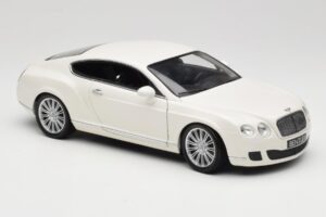 Bentley Continental GT Бял Minichamps 1:18 100139621 Метал — снимка 6 от 8