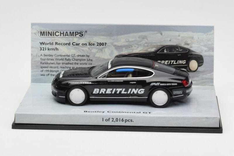 Bentley Continental GT World Record Car on Ice Черен Minichamps 1:43 436139026-O Метал