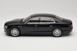 Bentley Flying Spur W12 Diamond Black Kyosho 1:18 08891DBK Метал — снимка 4 от 8