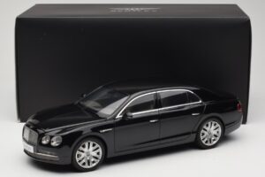 Bentley Flying Spur W12 Diamond Black Kyosho 1:18 08891DBK Метал — снимка 8 от 8