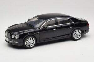 Bentley Flying Spur W12 Onyx Black Kyosho 1:18 08891NX Метал