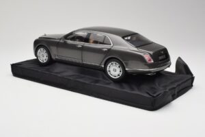 Bentley Mulsanne Brodgar Metallic Minichamps 1:18 BL843 Метал — снимка 7 от 8