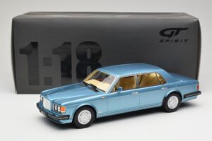 Bentley Turbo R LWB Син GT Spirit 1:18 GT782 Смола — снимка 6 от 6