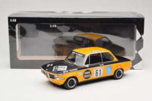 BMW 1600-2 BMW Alpina #61 R. Herzog / N. Lauda DNF 6 Hours Nurburgring 1970 Minichamps 1:18 155702661 Метал — снимка 6 от 6