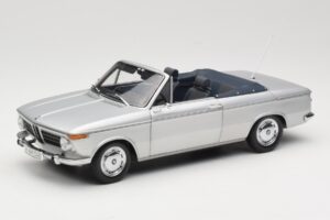 BMW 1600 Кабриолет Сребрист Minichamps 1:18 80430145819 Метал