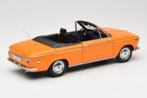 BMW 1600 E10 Кабриолет Оранжев Minichamps 1:18 100021030 Метал — снимка 3 от 8