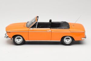 BMW 1600 E10 Кабриолет Оранжев Minichamps 1:18 100021030 Метал — снимка 4 от 8